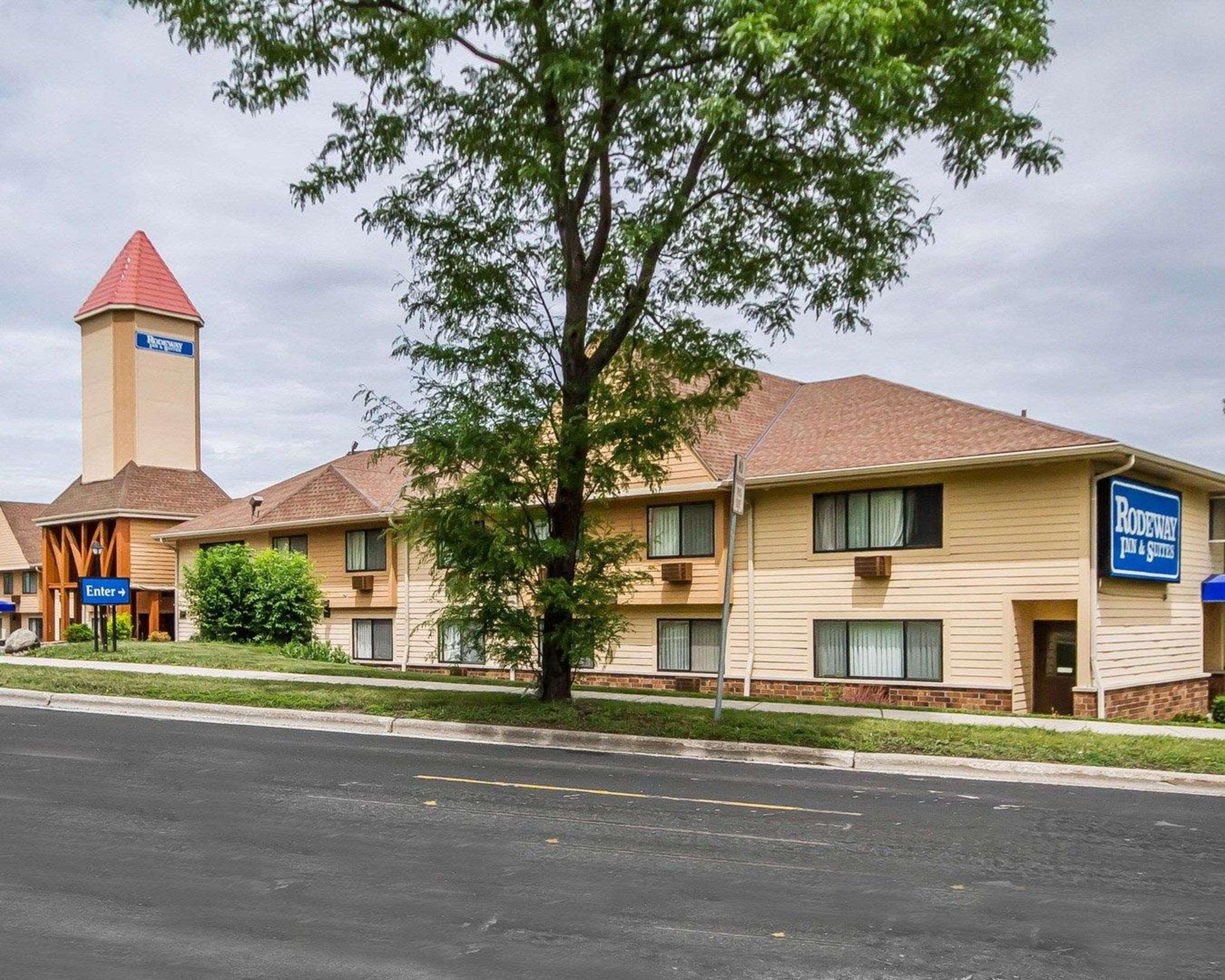 Rodeway Inn & Suites Madison East Eksteriør bilde