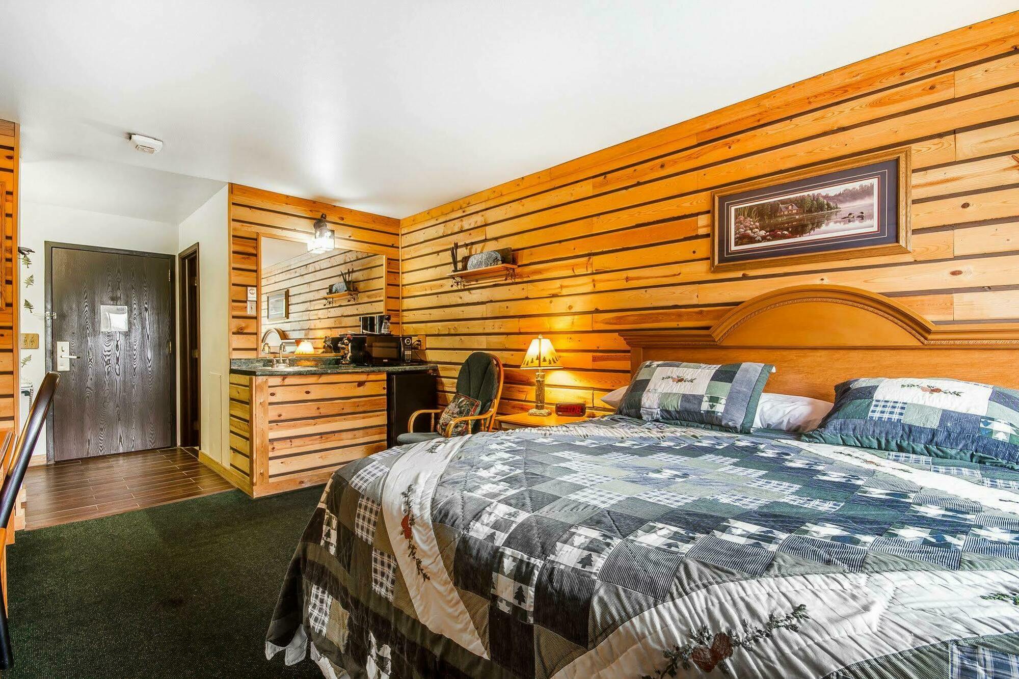 Rodeway Inn & Suites Madison East Eksteriør bilde